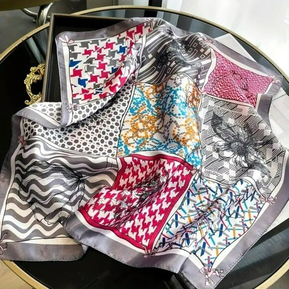 NWT - Elegant Print Design Square Scarf (SKU 0270) - Picture 2 of 5